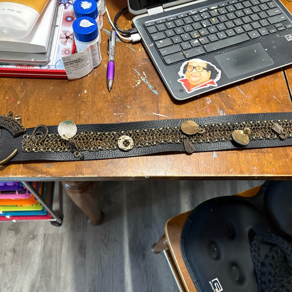 Chico's Black and Gold Ornate Festival Belt Vintage XL to XXL - Picture 6 of 8